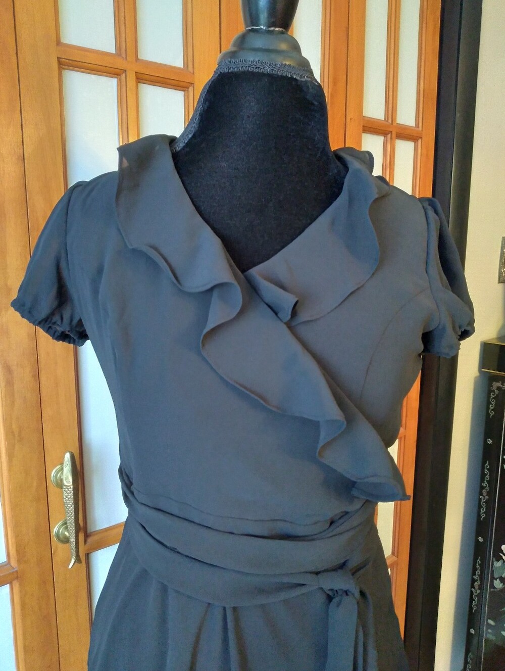 Women's Beautiful Black Fit And Flare  Ruffeled Dress,By Chadwicks, SZ 8 Petite - Picture 3 of 10